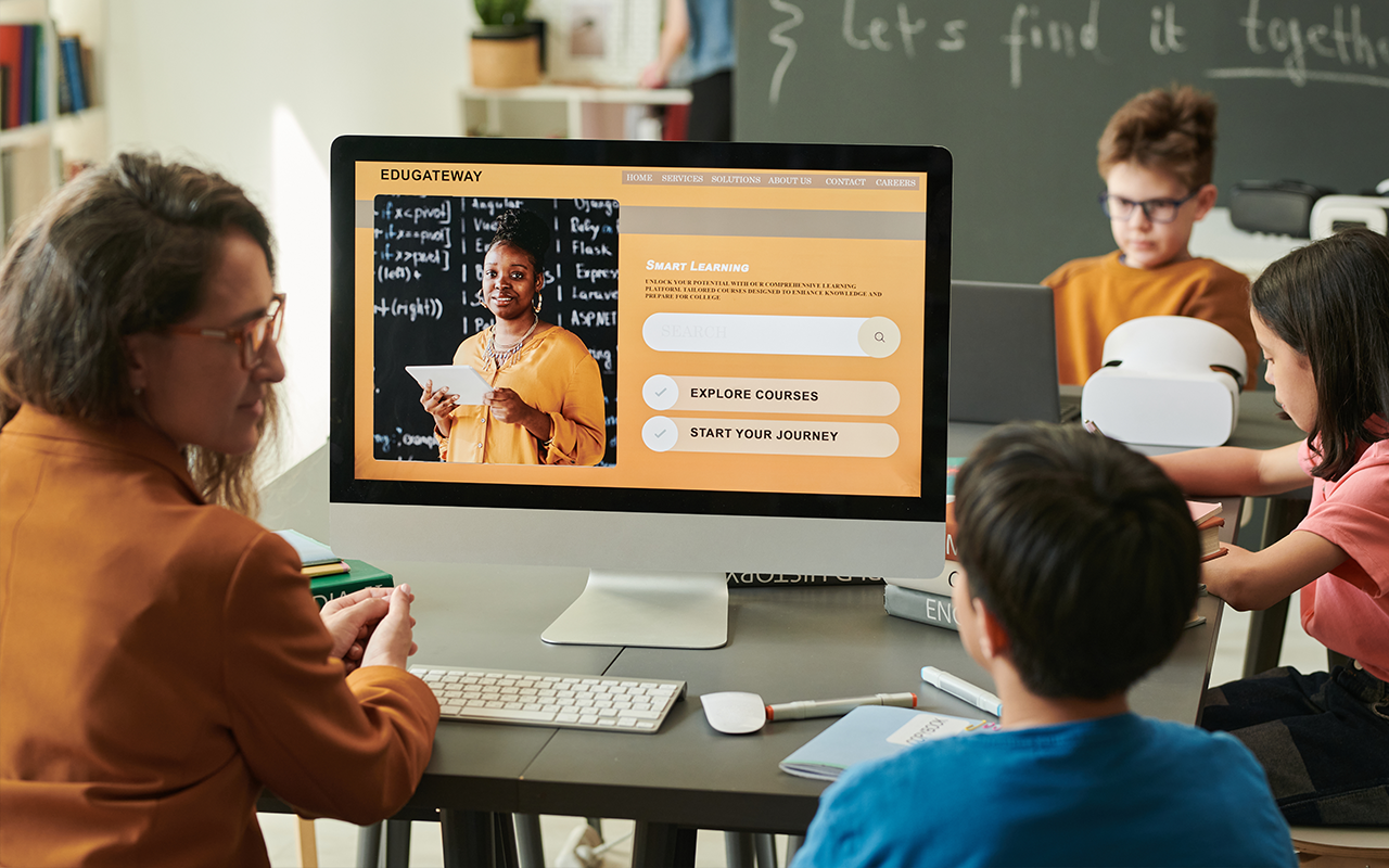 teacherClassroomComputer